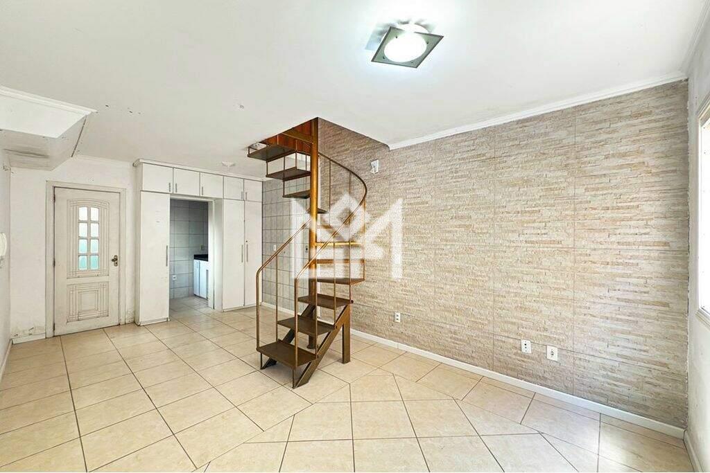 Casa com 2 quartos à venda, 70m² - Tristeza - Porto Alegre: 