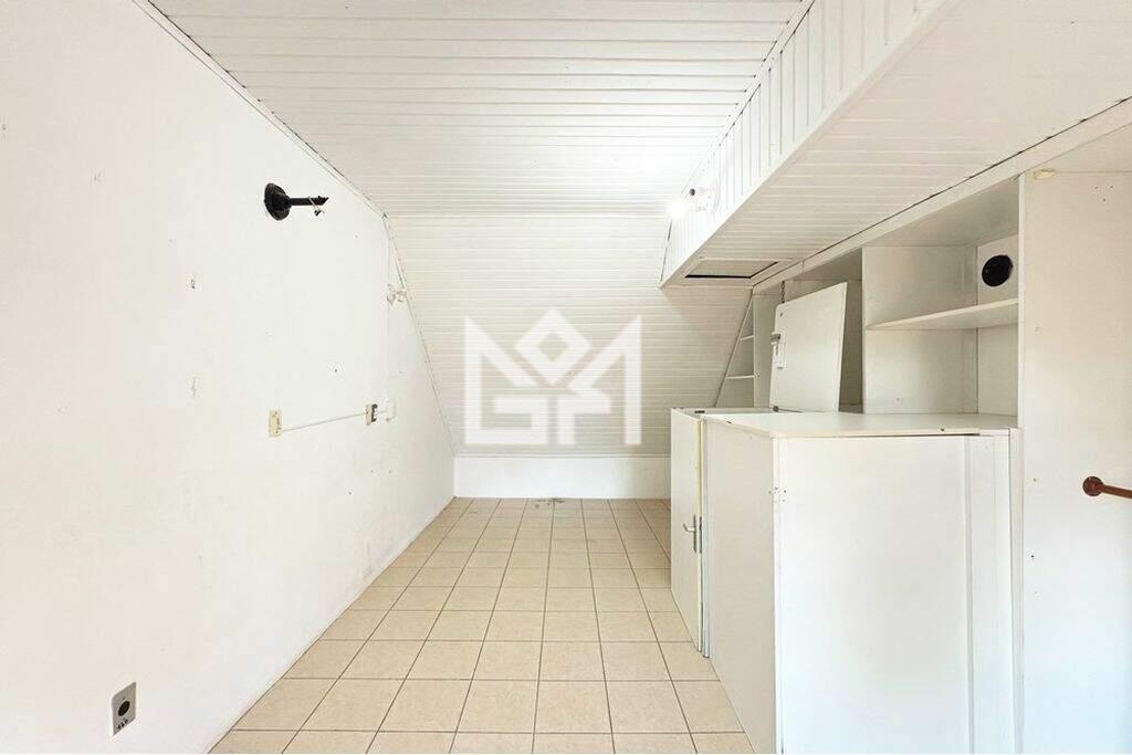 Casa com 2 quartos à venda, 70m² - Tristeza - Porto Alegre: 