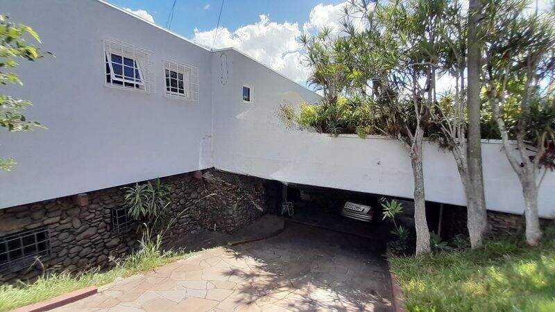 Casa com 4 quartos para aluguel, 580m² - Menino Deus - Porto Alegre: 