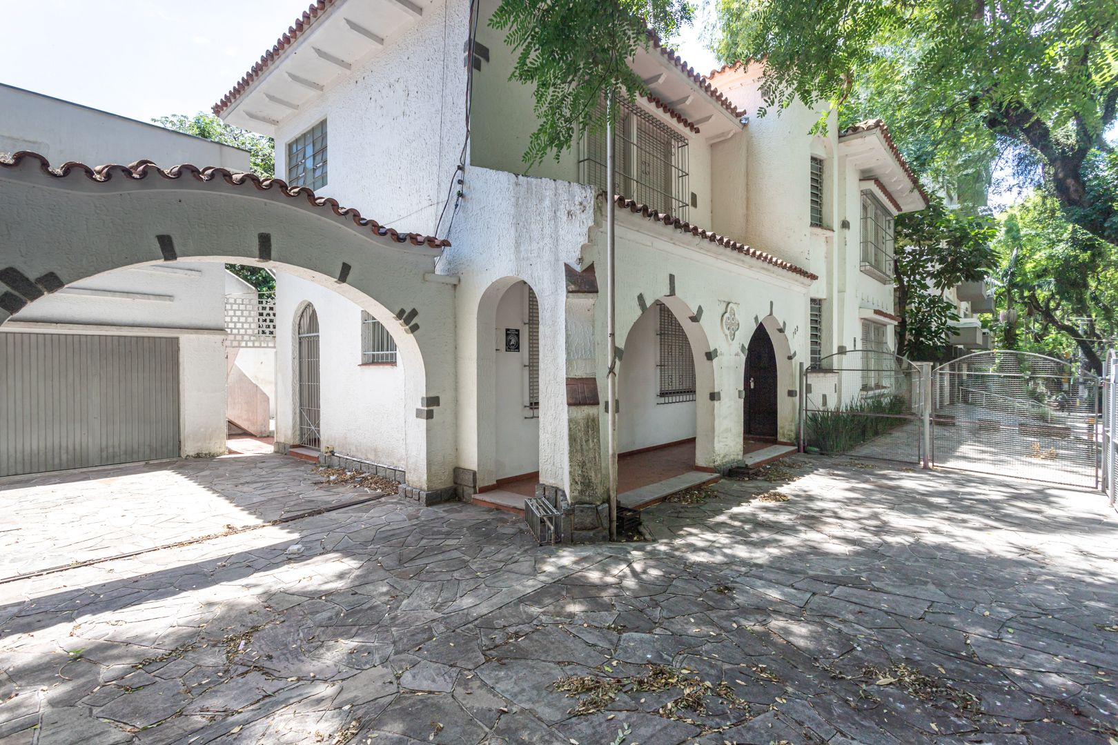 Casa com 3 quartos para aluguel, 441m² - Moinhos de Vento - Porto Alegre: 