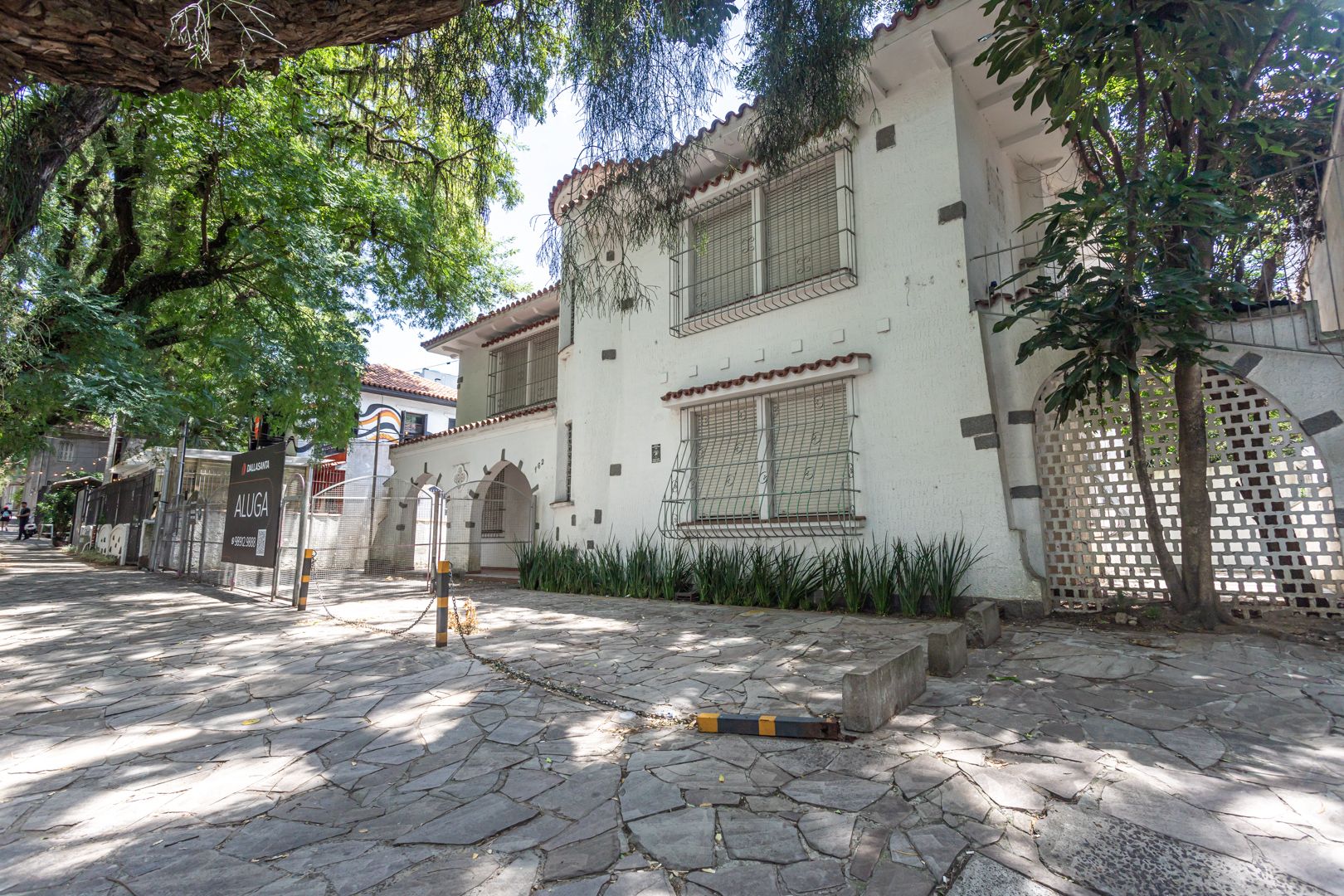 Casa com 3 quartos para aluguel, 441m² - Moinhos de Vento - Porto Alegre: 