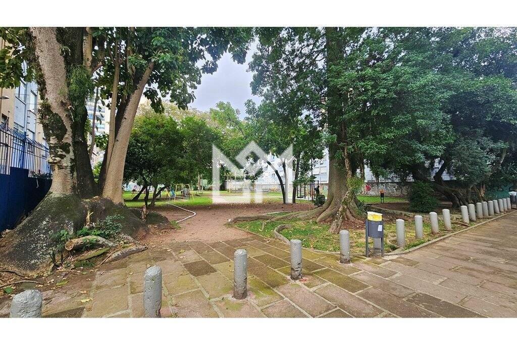 Casa com 2 quartos à venda, 80m² - Menino Deus - Porto Alegre: 