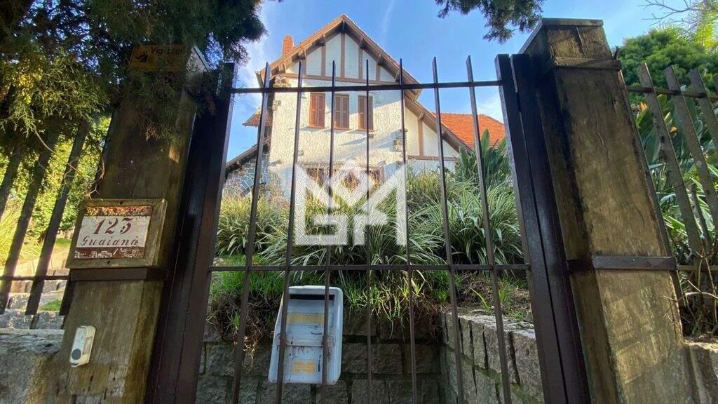 Casa com 4 quartos à venda, 350m² - Vila Assunção - Porto Alegre: 