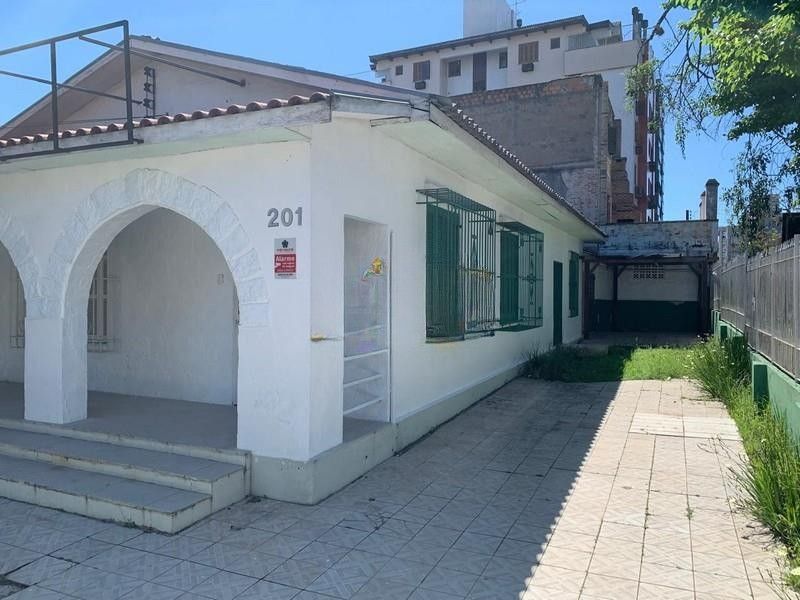 Casa com 1 quarto para aluguel, 90m² - Passo Da Areia - Porto Alegre: 