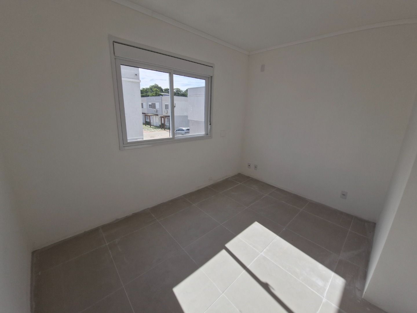 Casa com 2 quartos para aluguel, 60m² - Vila Nova - Porto Alegre: 