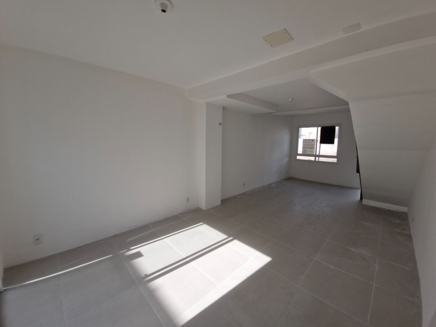 Casa com 2 quartos para aluguel, 60m² - Vila Nova - Porto Alegre: 