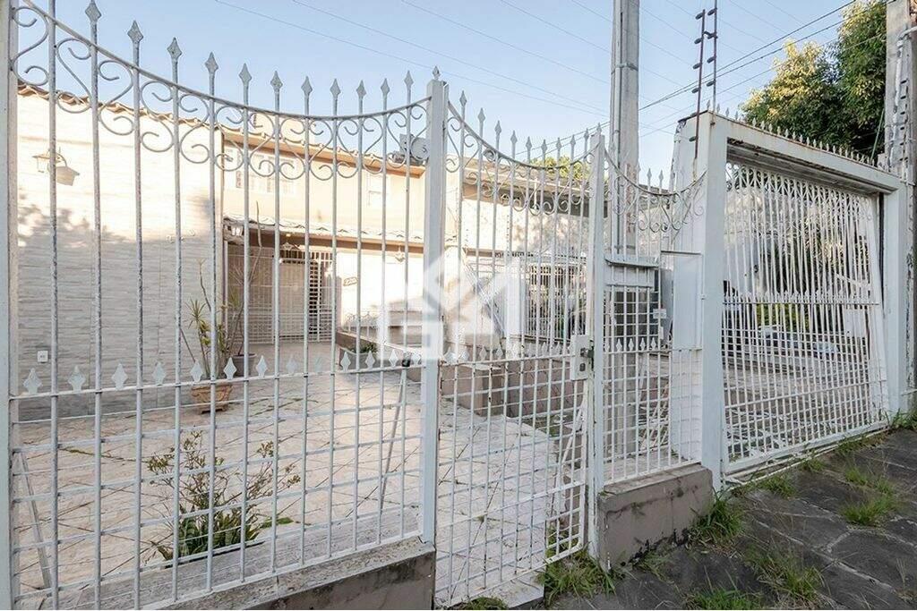 Casa com 3 quartos à venda, 300m² - Jardim Itu Sabará - Porto Alegre: 