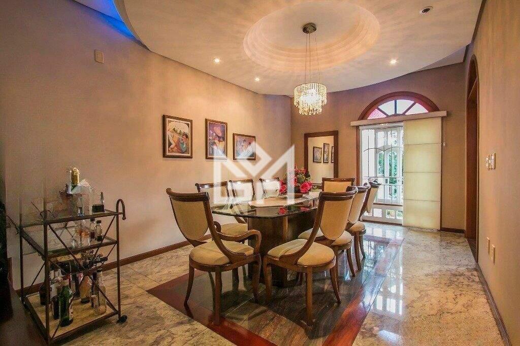Casa com 3 quartos à venda, 397m² - Jardim Itu Sabará - Porto Alegre: 