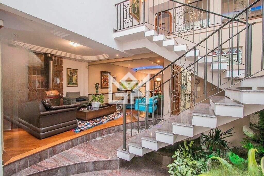 Casa com 3 quartos à venda, 397m² - Jardim Itu Sabará - Porto Alegre: 