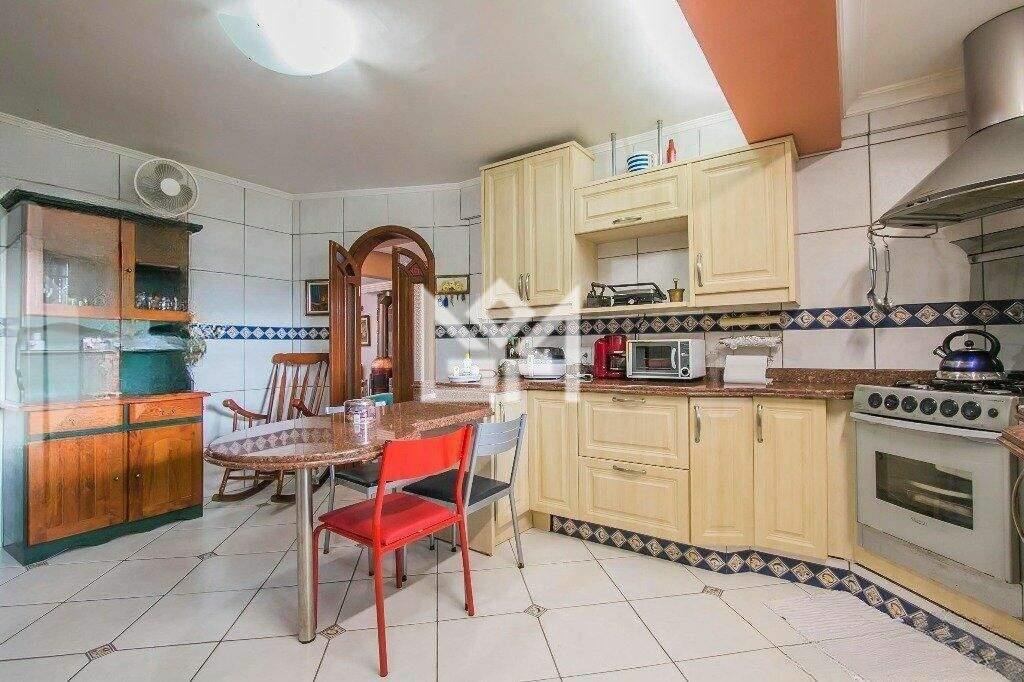 Casa com 3 quartos à venda, 397m² - Jardim Itu Sabará - Porto Alegre: 