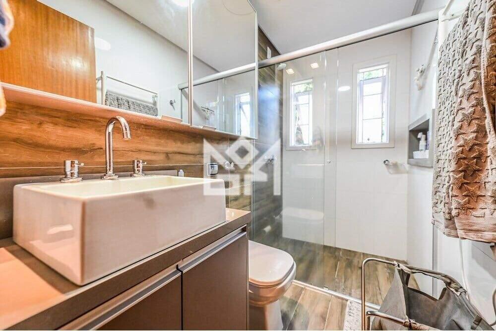 Cobertura com 4 quartos à venda, 234,17m² - Cristal - Porto Alegre: 