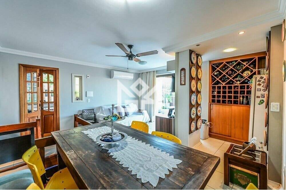 Cobertura com 4 quartos à venda, 234,17m² - Cristal - Porto Alegre: 