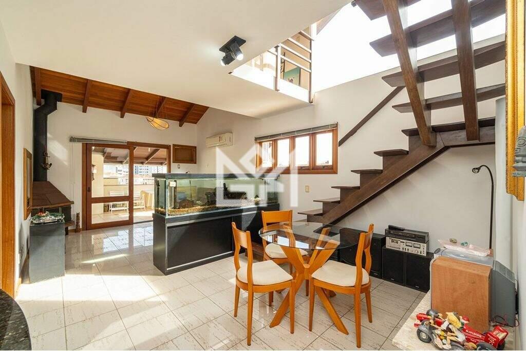 Cobertura com 2 quartos à venda, 161,82m² - Petrópolis - Porto Alegre: 