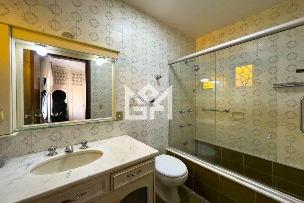 Cobertura com 4 quartos à venda, 285,66m² - Mont'Serrat - Porto Alegre: 