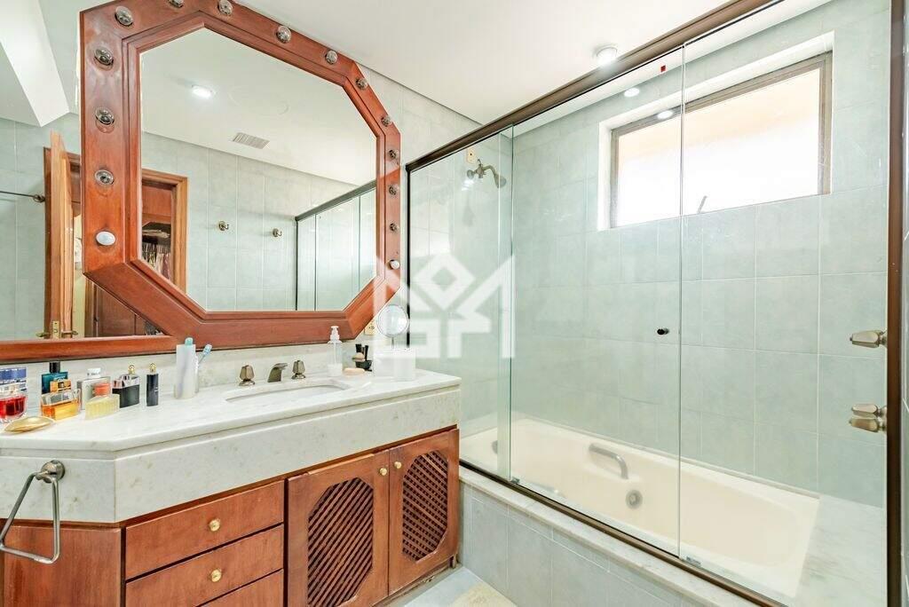 Cobertura com 4 quartos à venda, 425,49m² - Bela Vista - Porto Alegre: 