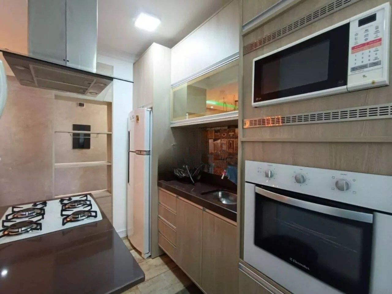 Apartamento com 3 quartos para aluguel, 70m² - Centro - Gravataí: 