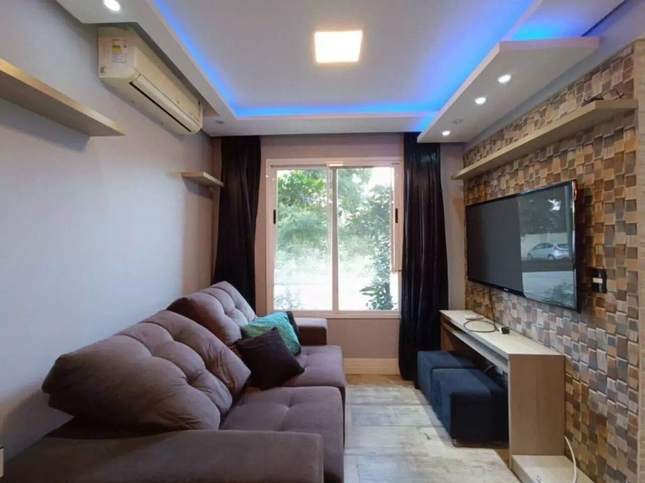 Apartamento com 3 quartos para aluguel, 70m² - Centro - Gravataí: 