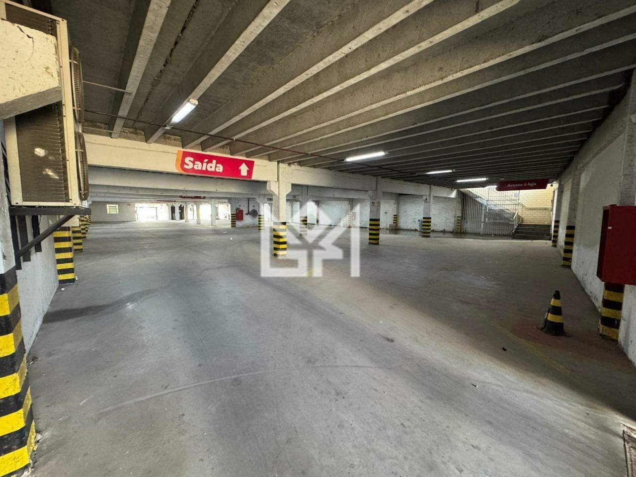 Loja com para aluguel, 4.500m² - Vila Imbuhy - Cachoeirinha: 