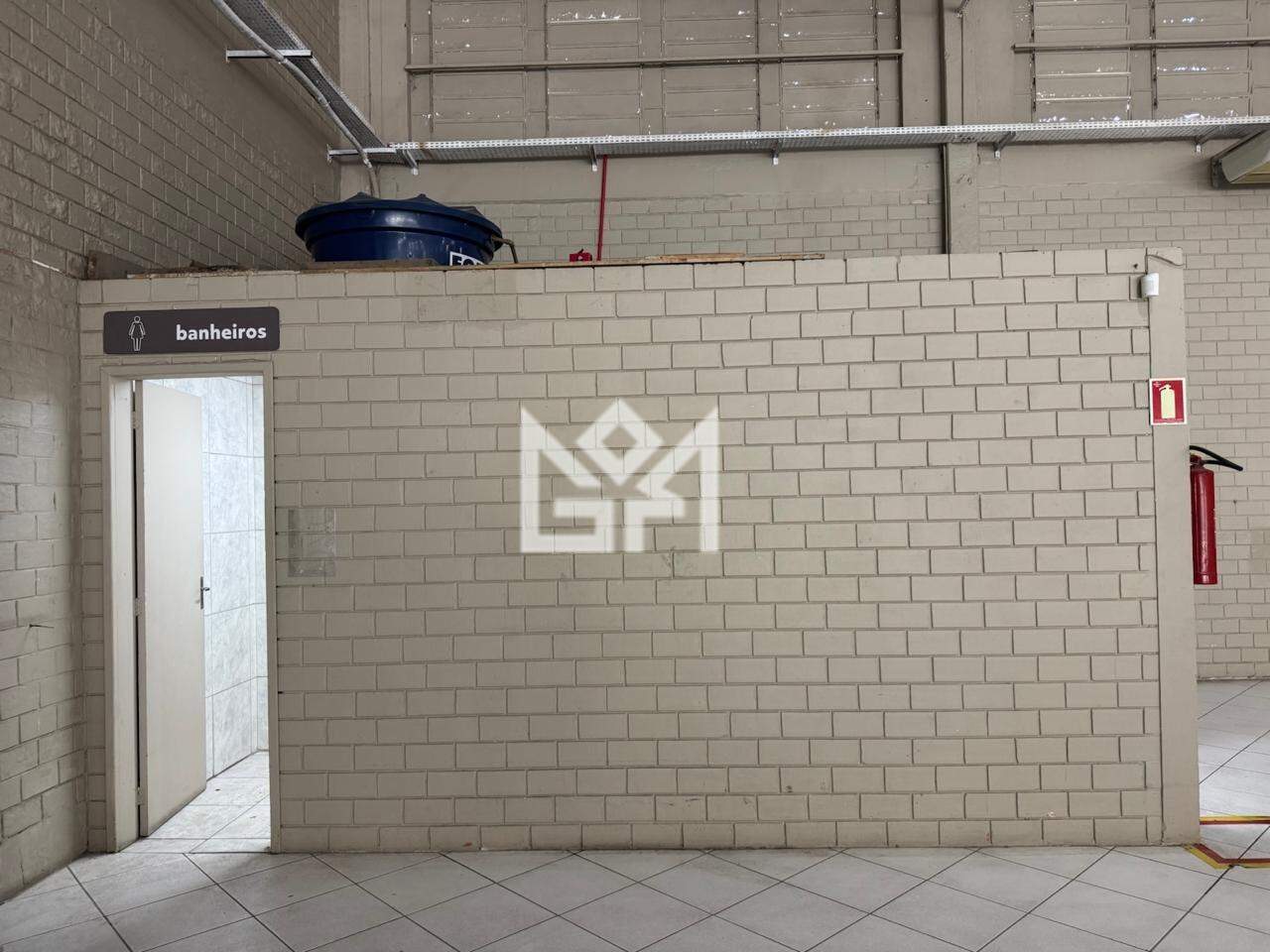 Loja com para aluguel, 4.500m² - Vila Imbuhy - Cachoeirinha: 