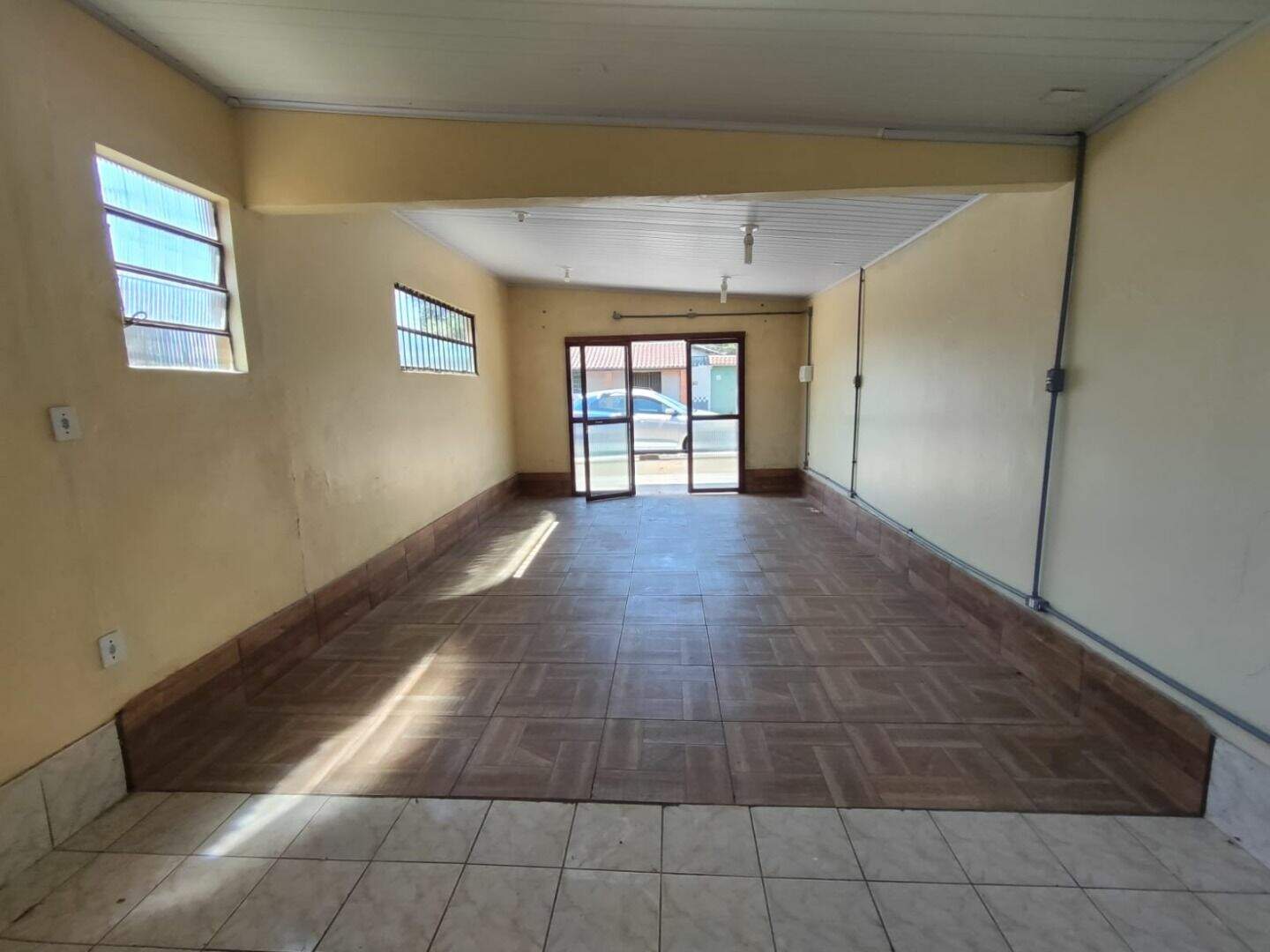 Loja com para aluguel, 36m² - São Luiz - Gravataí: 