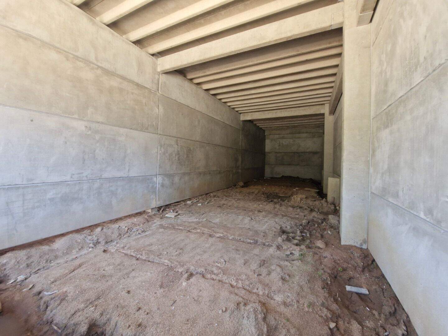 Loja com para aluguel, 127,23m² - Hípica - Porto Alegre: 