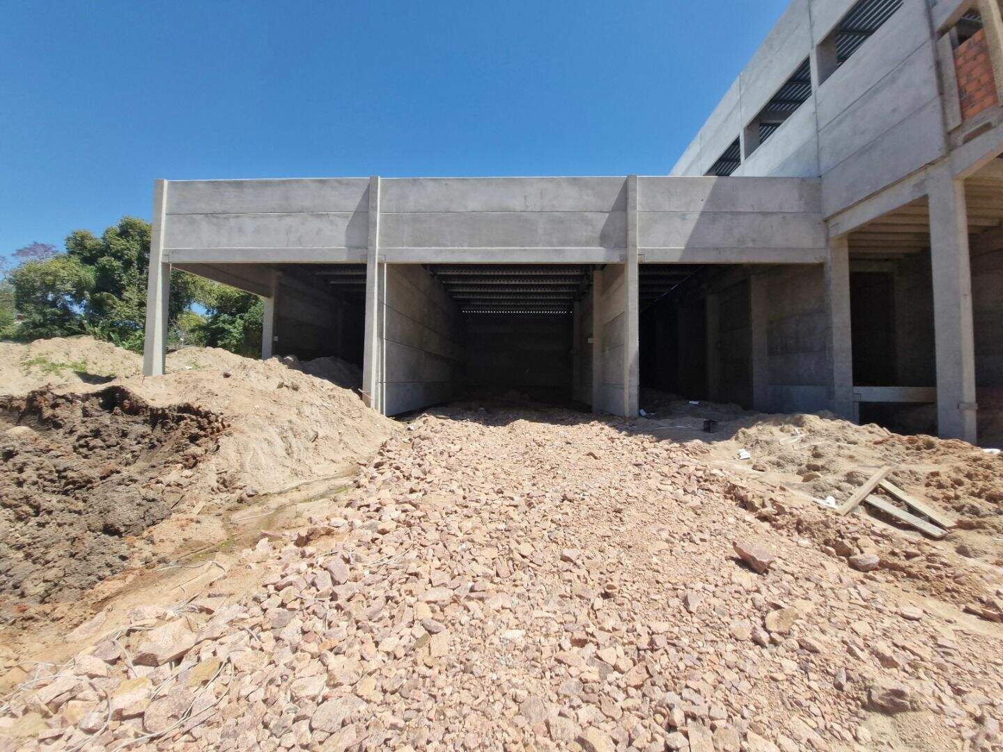 Loja com para aluguel, 127,23m² - Hípica - Porto Alegre: 