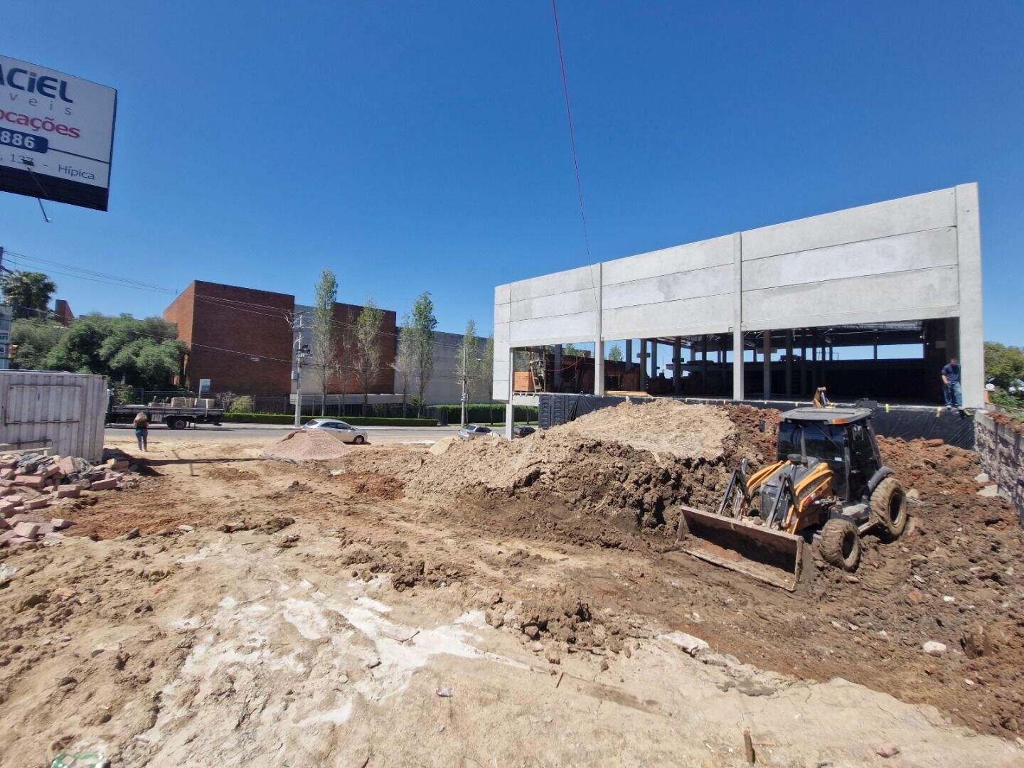 Loja com para aluguel, 113,83m² - Hípica - Porto Alegre: 