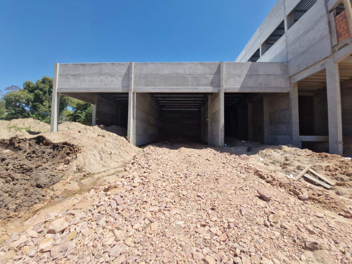 Loja com para aluguel, 113,83m² - Hípica - Porto Alegre: 