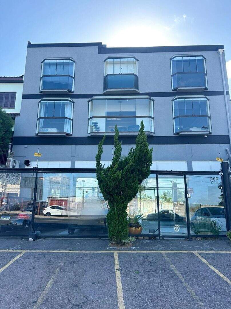 Loja com para aluguel, 150m² - Vila Jardim - Porto Alegre: 