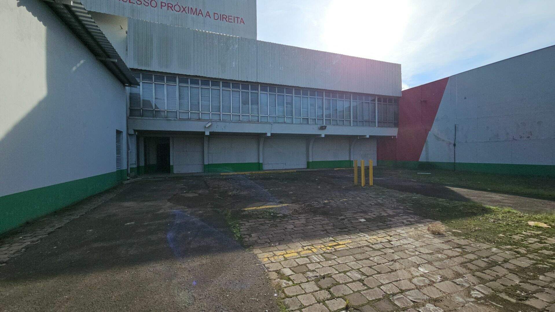 Loja com para aluguel, 5.761m² - Centro - Canoas: 