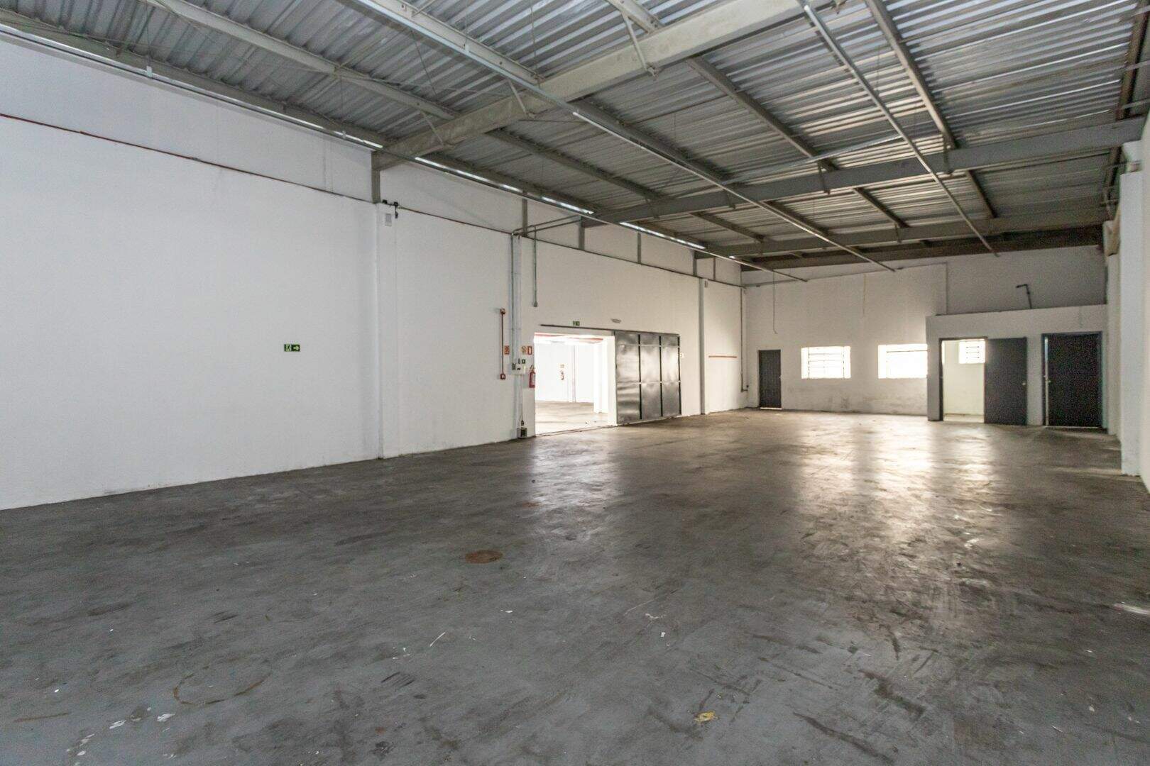 Loja com para aluguel, 721m² - Petrópolis - Porto Alegre: 