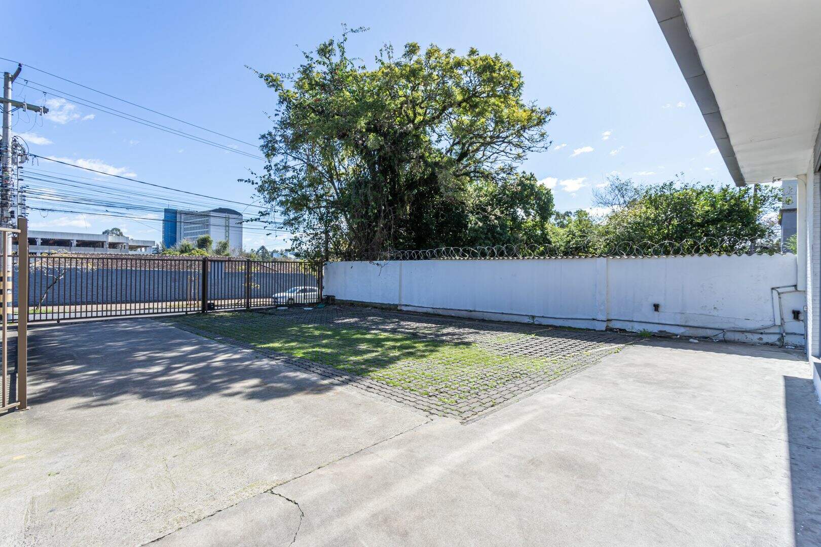 Loja com para aluguel, 721m² - Petrópolis - Porto Alegre: 