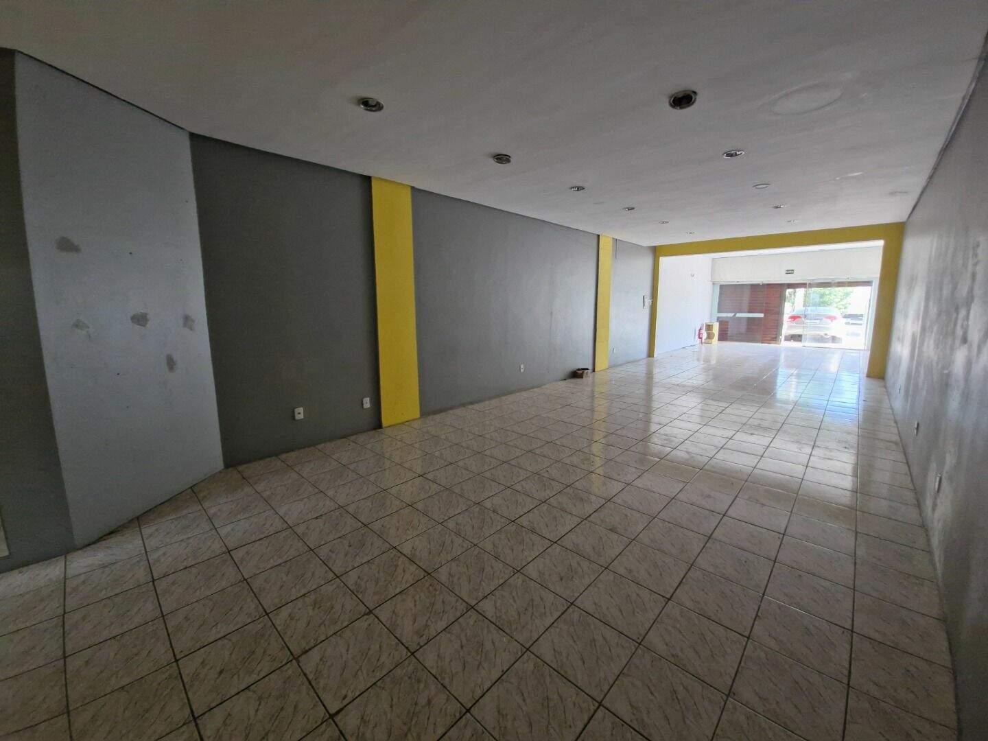 Loja com para aluguel, 153m² - Cavalhada - Porto Alegre: 