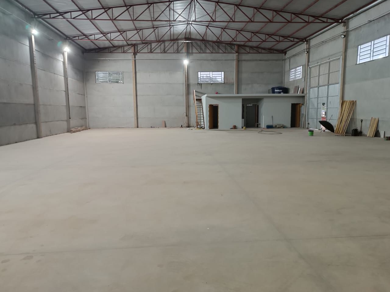 Pavilhão/Galpão/Depósito/Armazém com para aluguel, 640m² - Neópolis - Gravataí: 