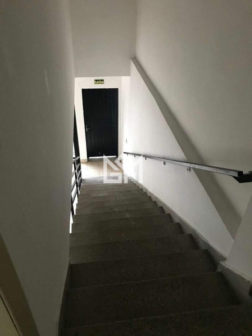 Pavilhão/Galpão/Depósito/Armazém com à venda, 744,85m² - São João - Porto Alegre: 