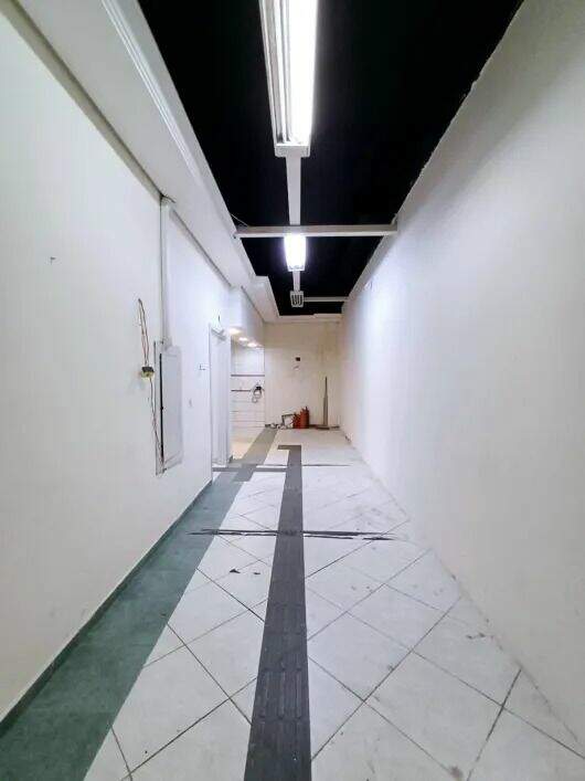 Prédio com para aluguel, 2.000m² - Centro - Porto Alegre: 