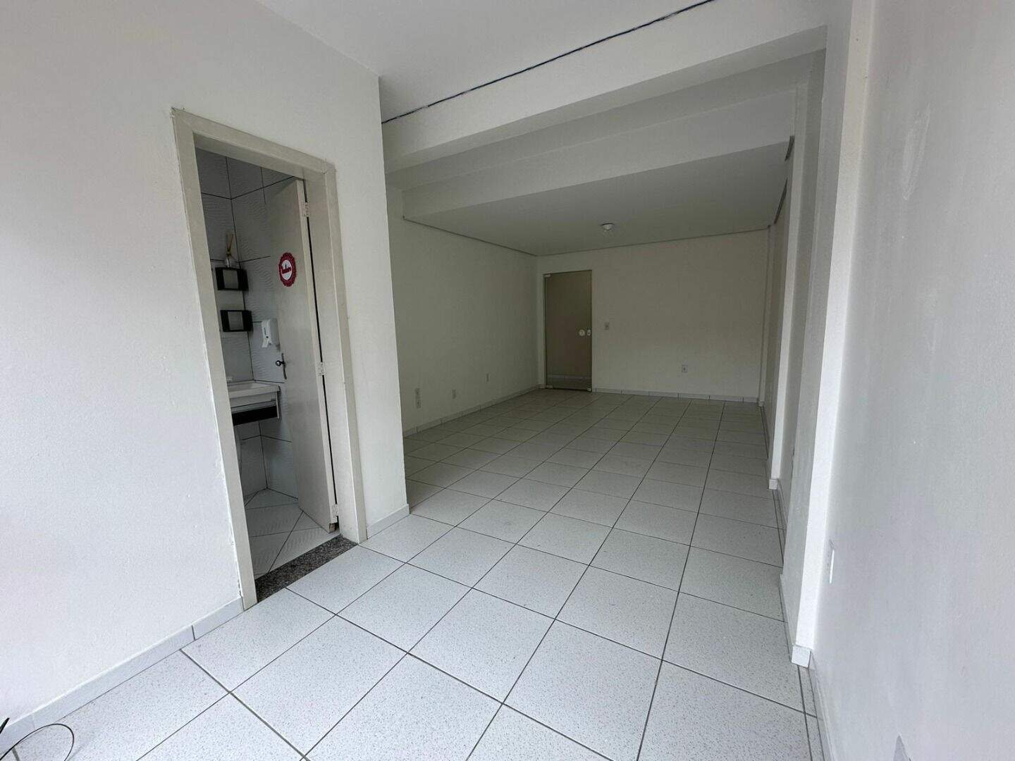 Sala/Conjunto Comercial com para aluguel, 35m² - Parque dos Anjos - Gravataí: 