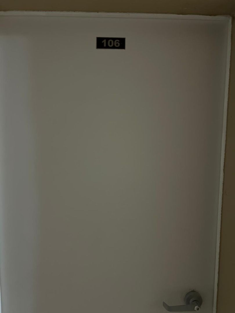 Sala/Conjunto Comercial com para aluguel, 43m² - Centro - Gravataí: 