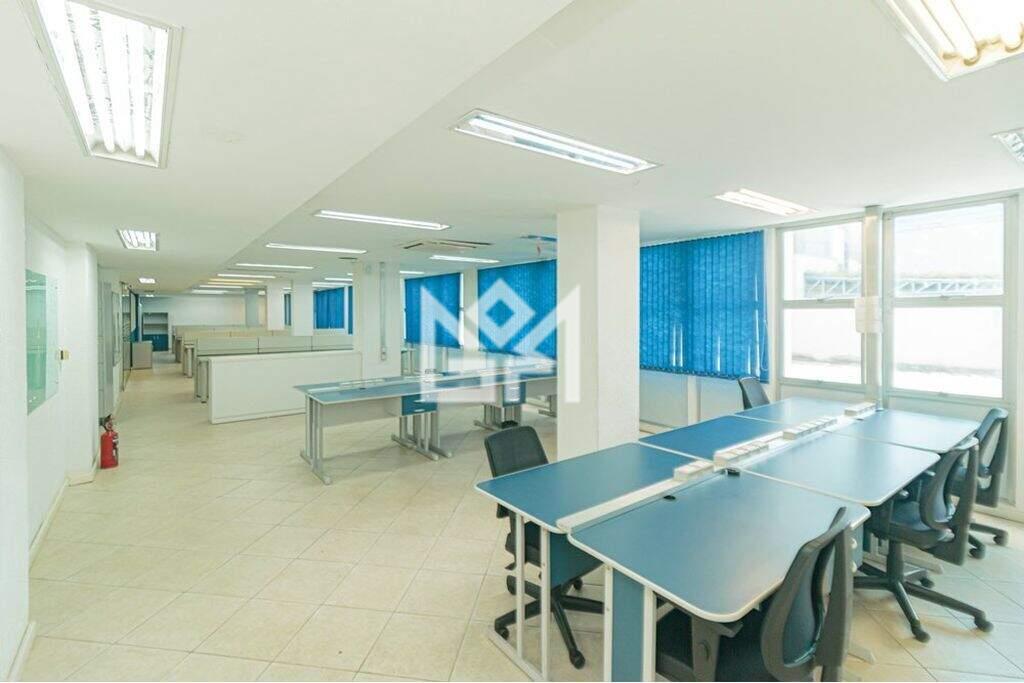 Sala/Conjunto Comercial com à venda, 625m² - Santana - Porto Alegre: 
