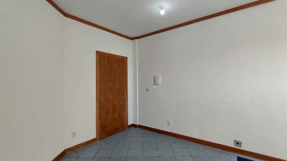 Sala/Conjunto Comercial com para aluguel, 20m² - Passo Da Areia - Porto Alegre: 