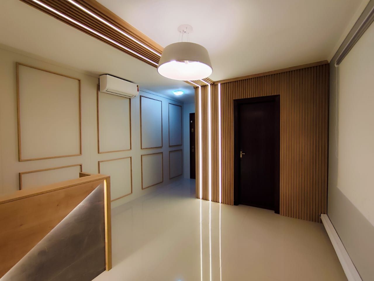 Sala/Conjunto Comercial com para aluguel, 45m² - Belém Novo - Porto Alegre: 