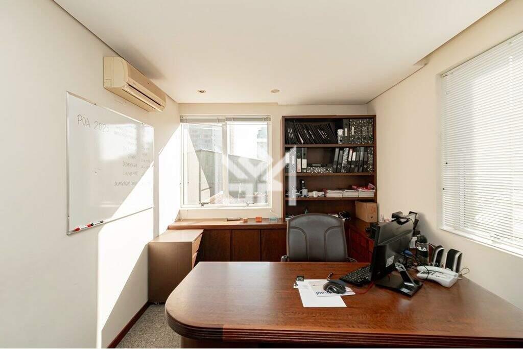 Sala/Conjunto Comercial com à venda, 122m² - Menino Deus - Porto Alegre: 