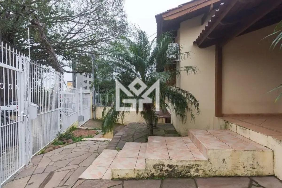 Casa com 3 quartos para aluguel, 162m² - Vila João Pessoa - Porto Alegre: 