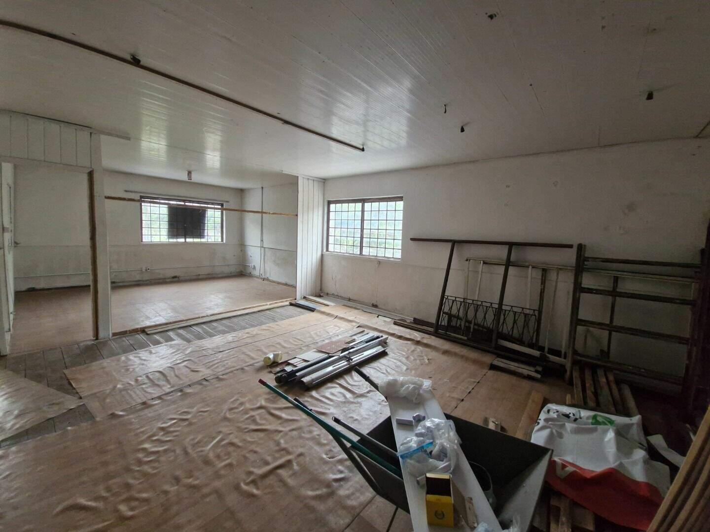 Sala/Conjunto Comercial com para aluguel, 60m² - Jardim Itu Sabará - Porto Alegre: 