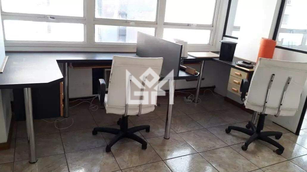 Sala/Conjunto Comercial com para aluguel, 135m² - Centro Histórico - Porto Alegre: 