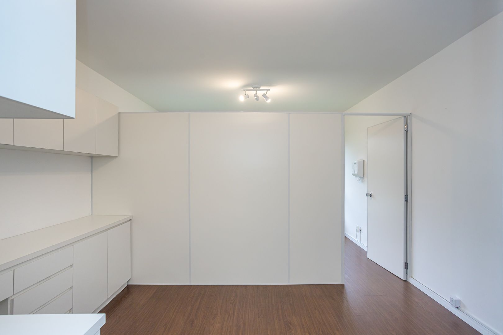 Sala/Conjunto Comercial com para aluguel, 26m² - Tristeza - Porto Alegre: 