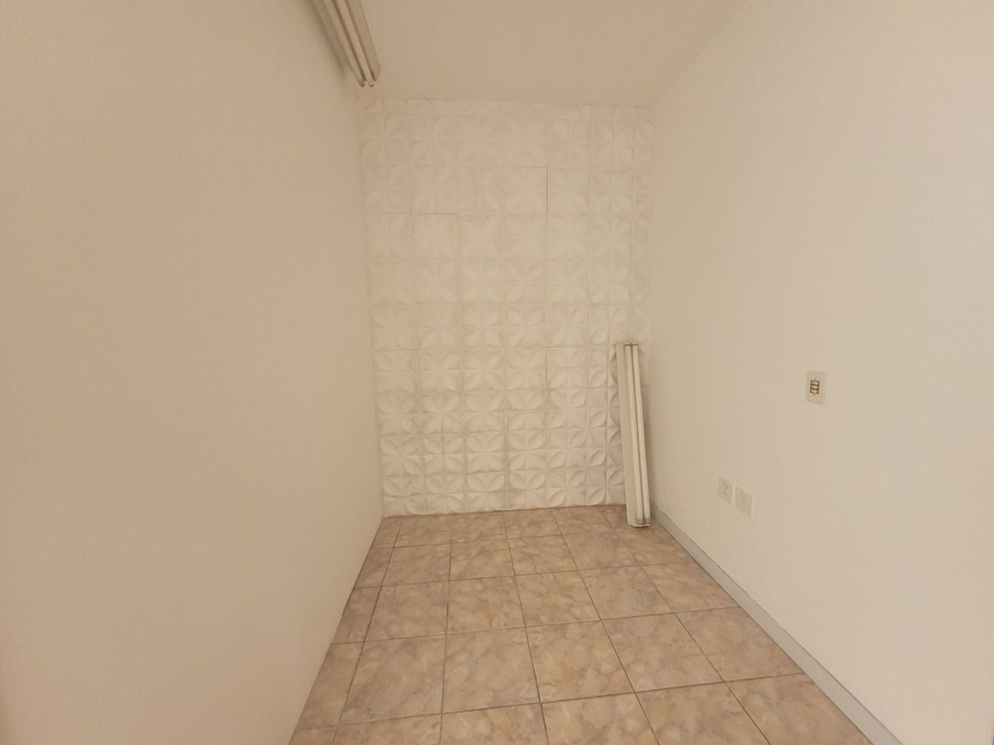 Sala/Conjunto Comercial com para aluguel, 29m² - Passo das Pedras - Gravataí: 
