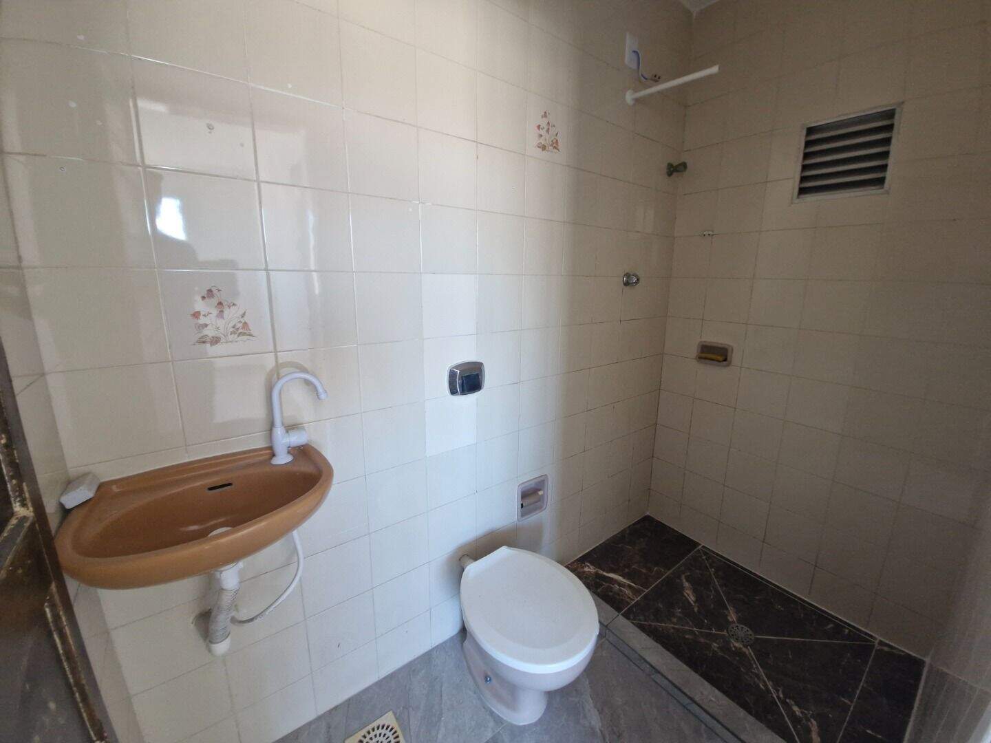 Studio/Loft/Kitnet com 1 quarto para aluguel, 29m² - Azenha - Porto Alegre: 