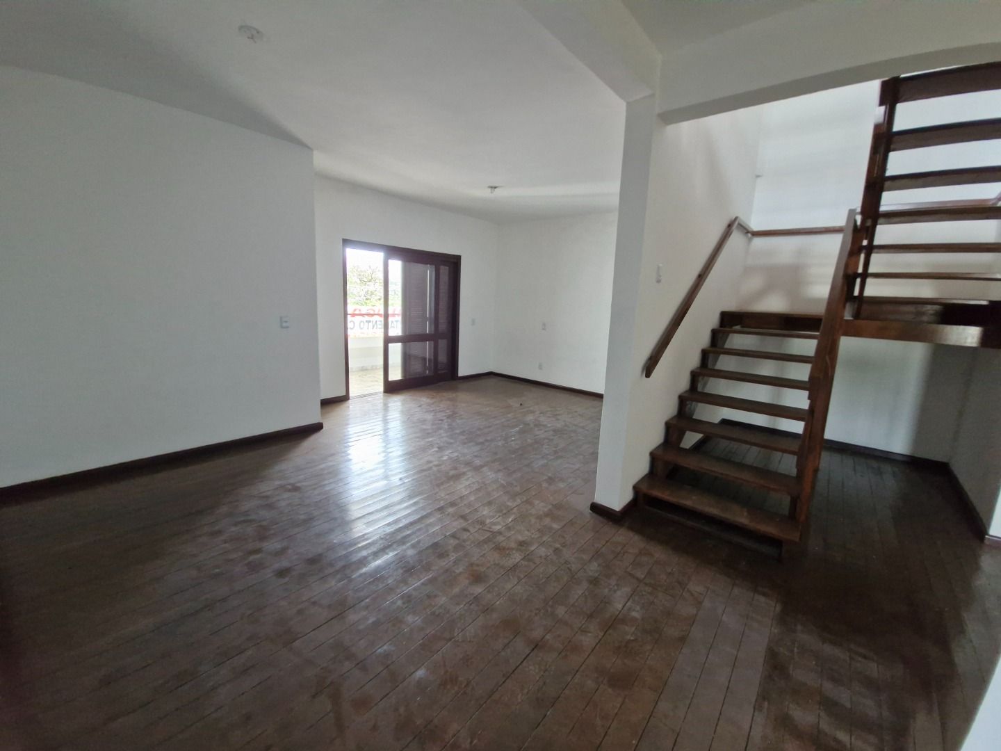 Apartamento com 3 quartos para aluguel, 200m² - Cavalhada - Porto Alegre: 