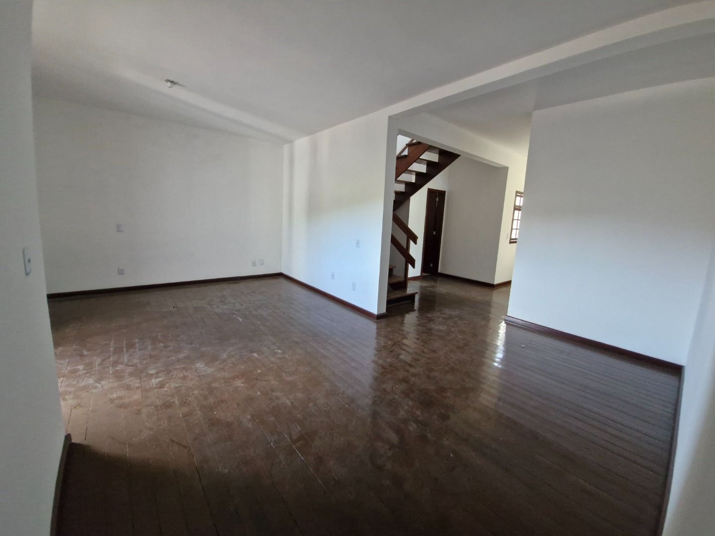 Apartamento com 3 quartos para aluguel, 200m² - Cavalhada - Porto Alegre: 